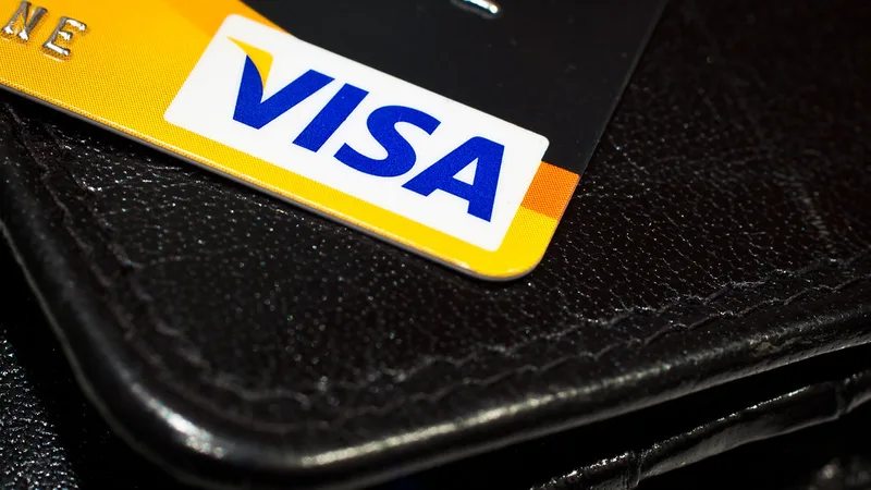 Carte bancaire : la fraude par "attaque par relais" qui menace les paiements sans contact
